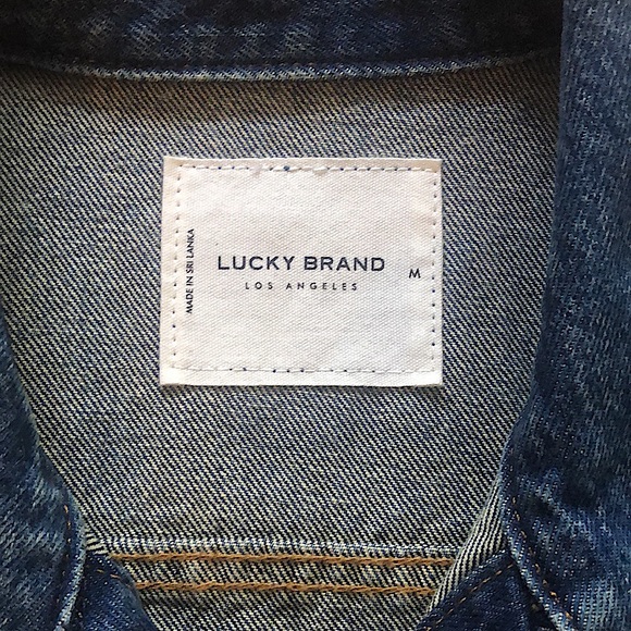 Lucky Brand Women’s Jeans Jacket “The Coolest Woman You Know” Size Medium - Picture 3 of 7